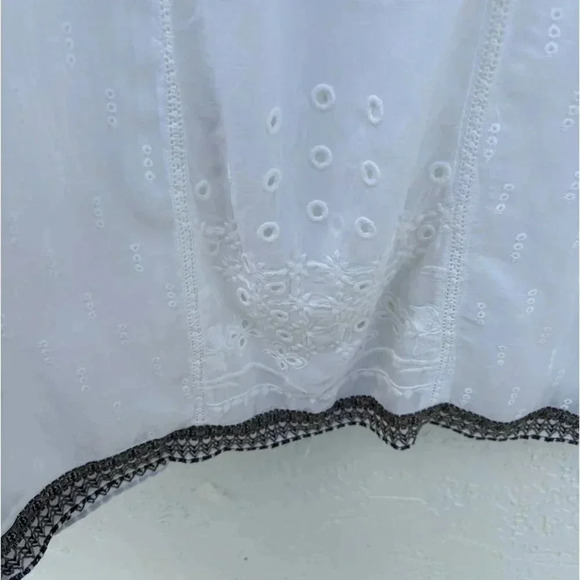 Johnny Was Womens Keyhole Embroidery Eyelet Daisy Dress White Size XS to Small - Picture 7 of 15